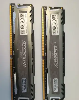 32GB RAM (2x16 GB) Kingston Fury DDR4 3600MHz