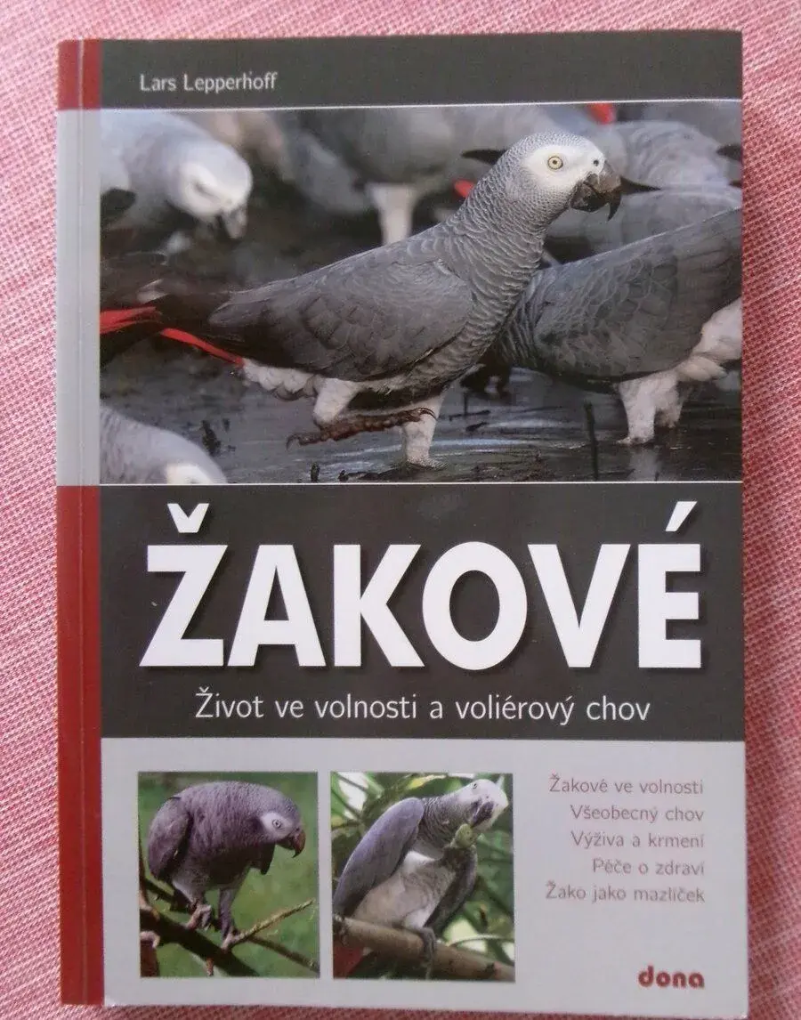 Žakové - Život ve volnosti a voliérový chov.