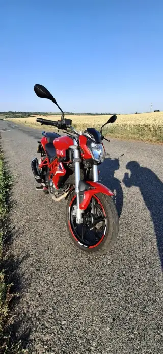 Benelli BN 125