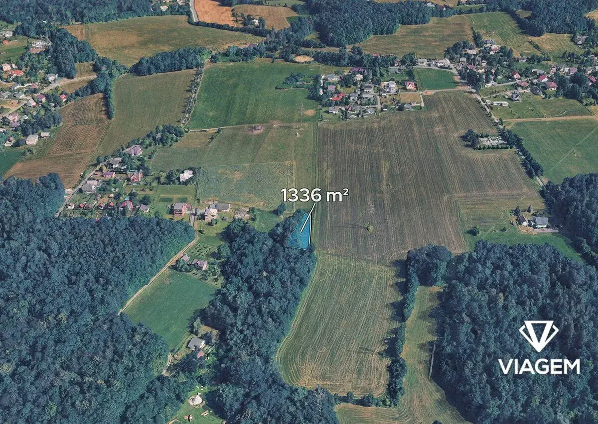 Stavební - bydlení 1 336 m²