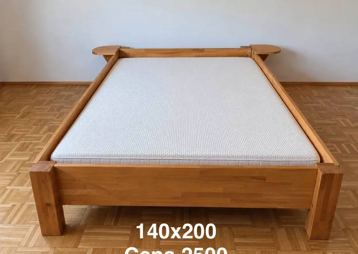 Postele s matracemi cena za 1 postel 2500
