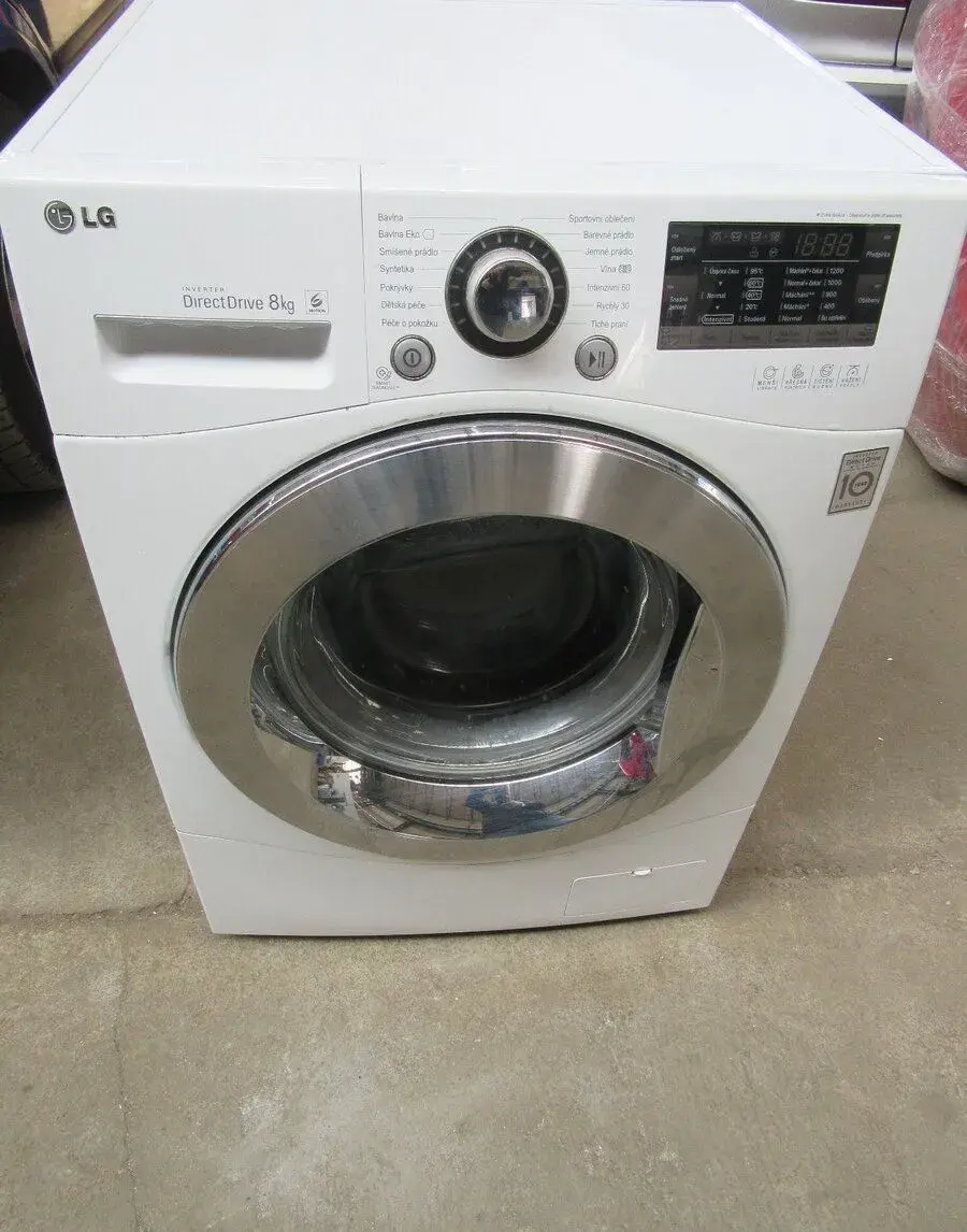 Pračku LG invertor přední plnění. Na 8kg prádla. Di