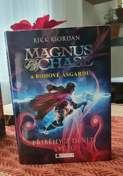 Kniha Magnus Chase a bohové Asgardu