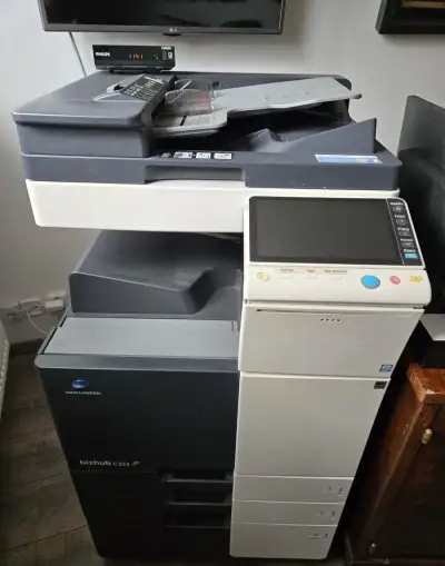 Konica Minolta bizhub c224 v perfektním stavu