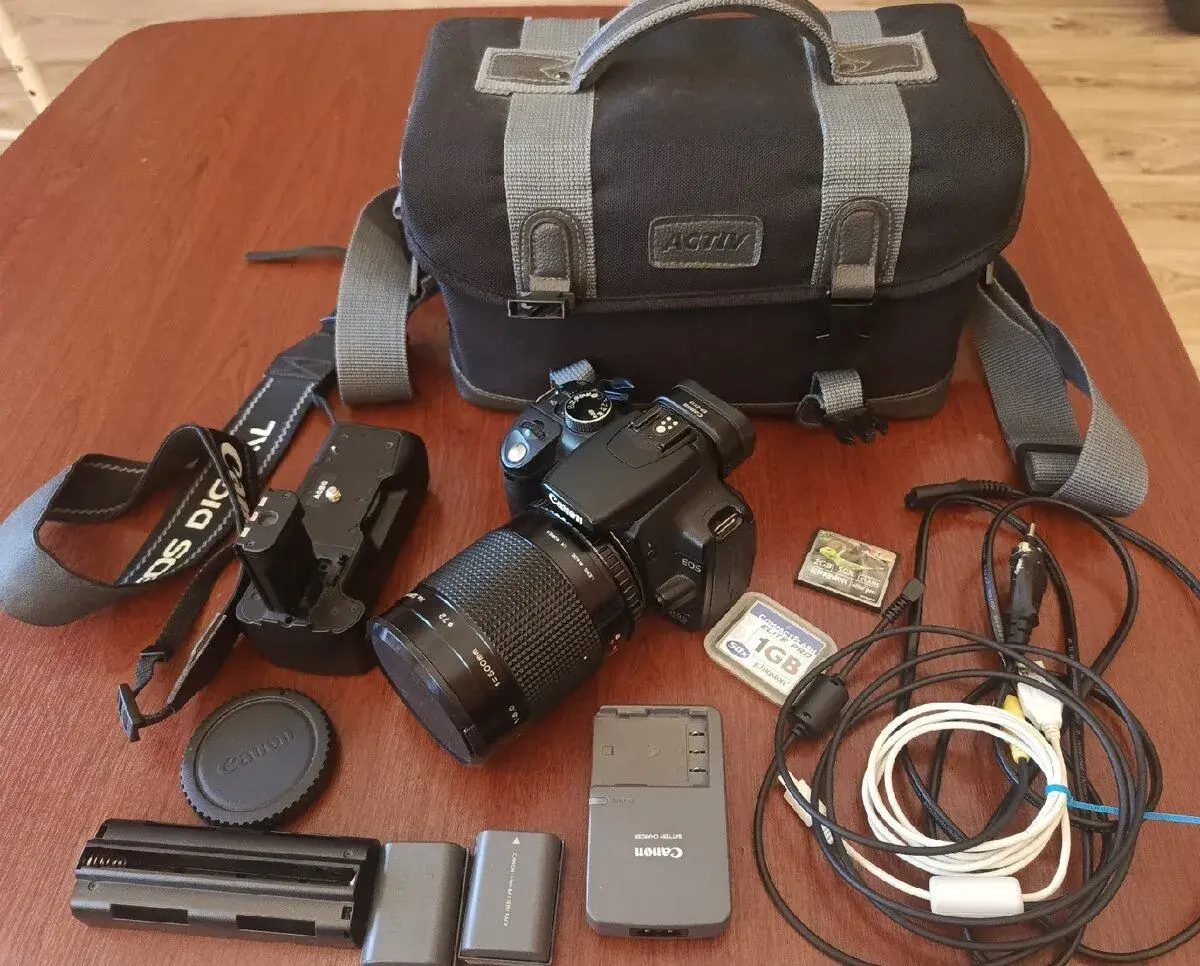 Canon EOS 340D+ objektiv+ příslušenství