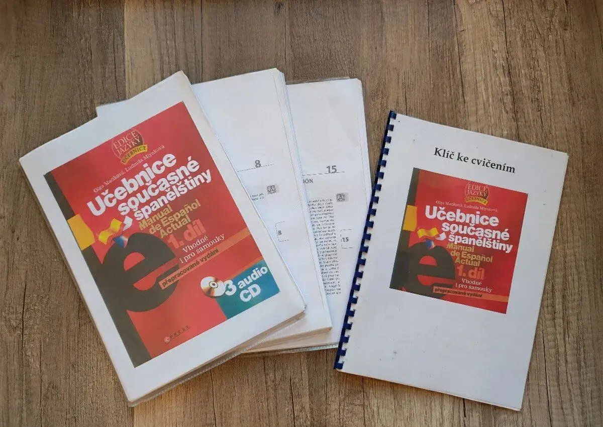 Učebnice současné španělštiny (1. díl)