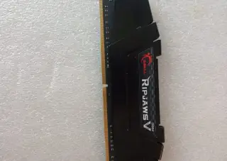 8GB DDR4 G.SKILL Ripjaws 3200,CL16