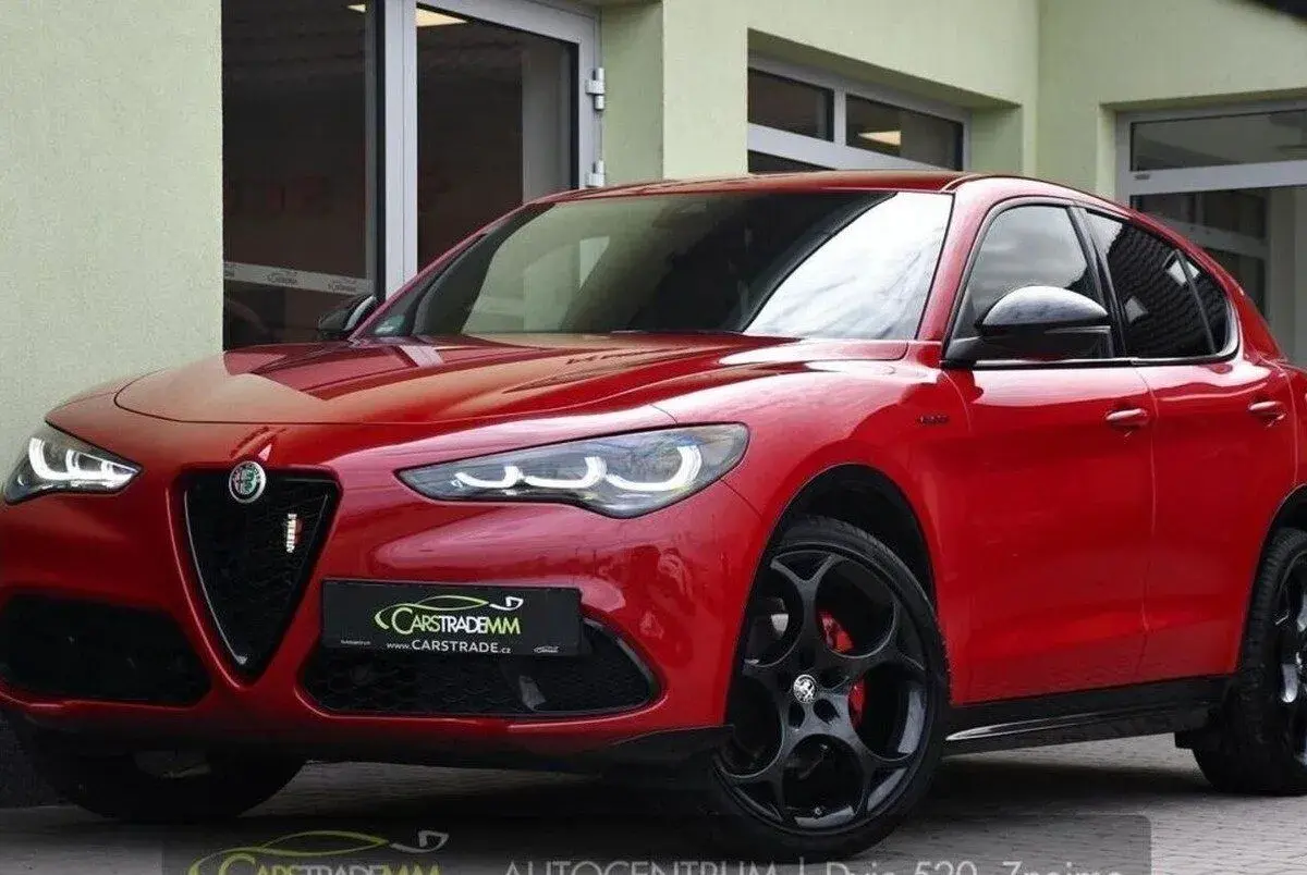 Alfa Romeo Stelvio – 2024, 81 169 km