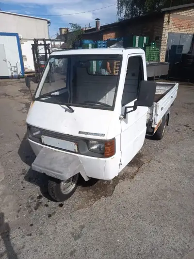 Piaggio, TM Vespa Car
