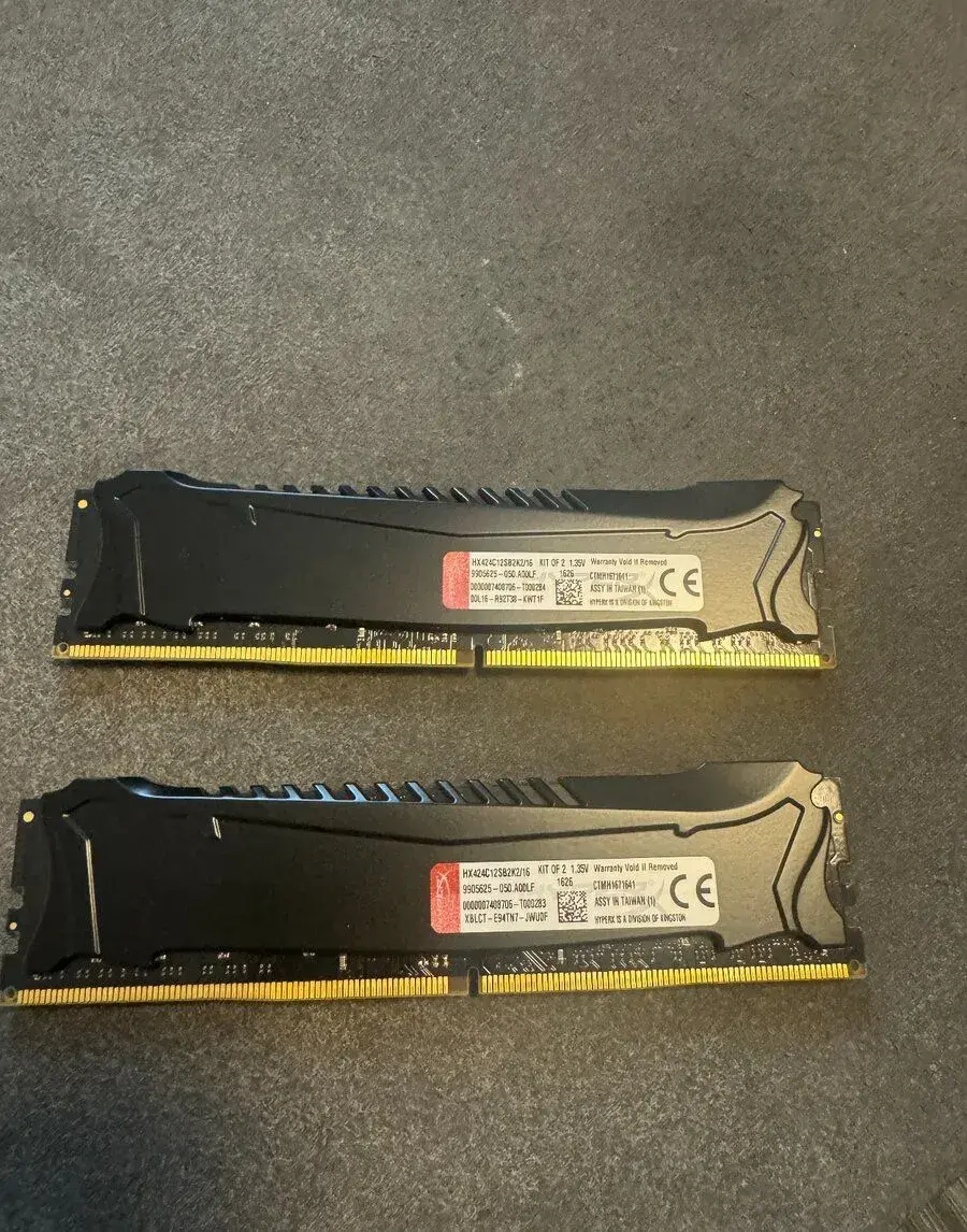 HyperX Savage DDR4 16GB (2x8GB) 2400MHz CL12