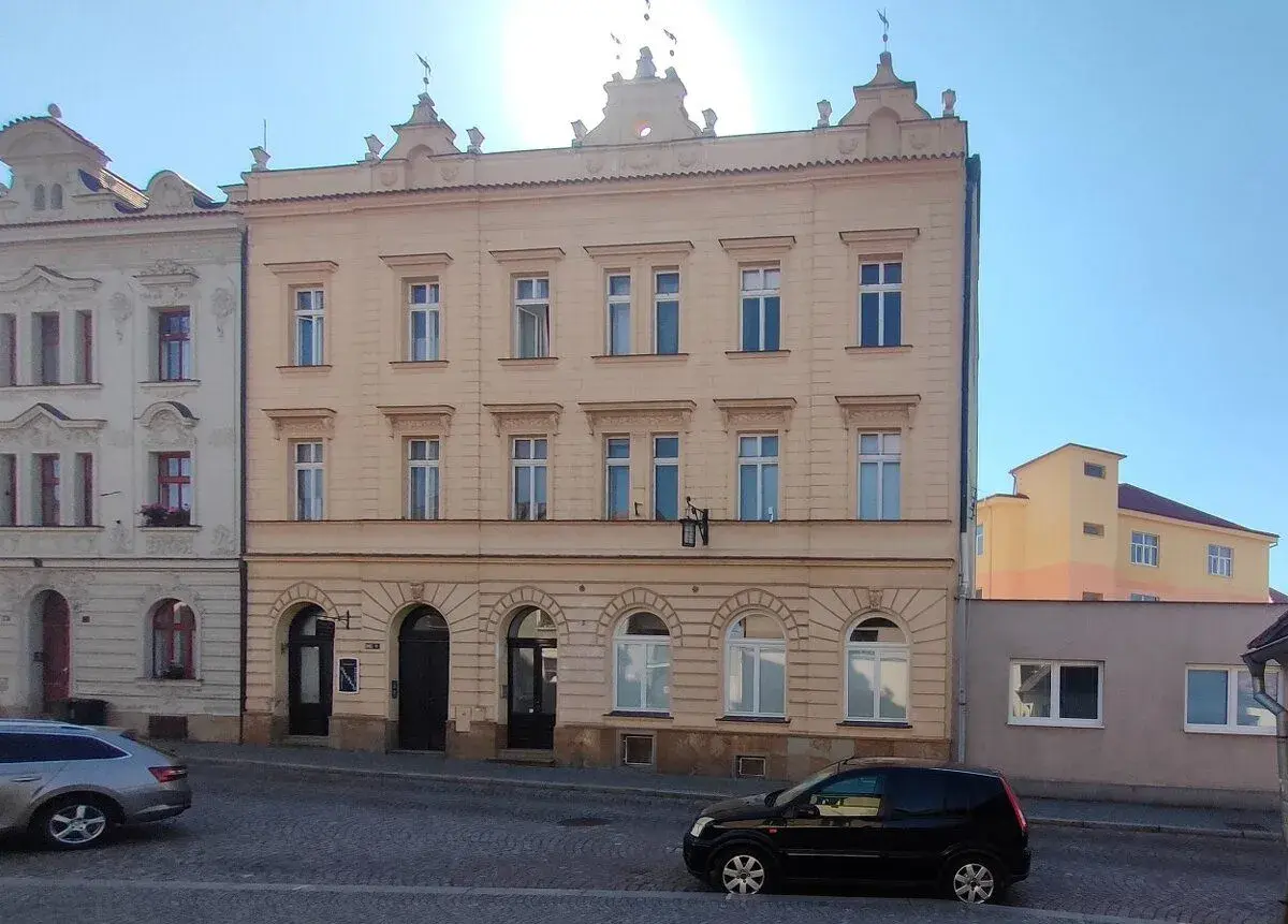 KUTNÁ HORA - PODNIKATELSKÉ PROSTORY V SUTERÉNU DOMU
