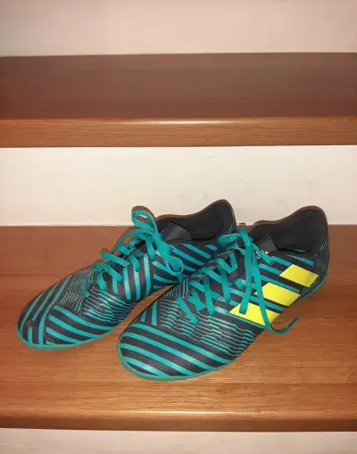 Kopačky Adidas vel 9 Anglie
