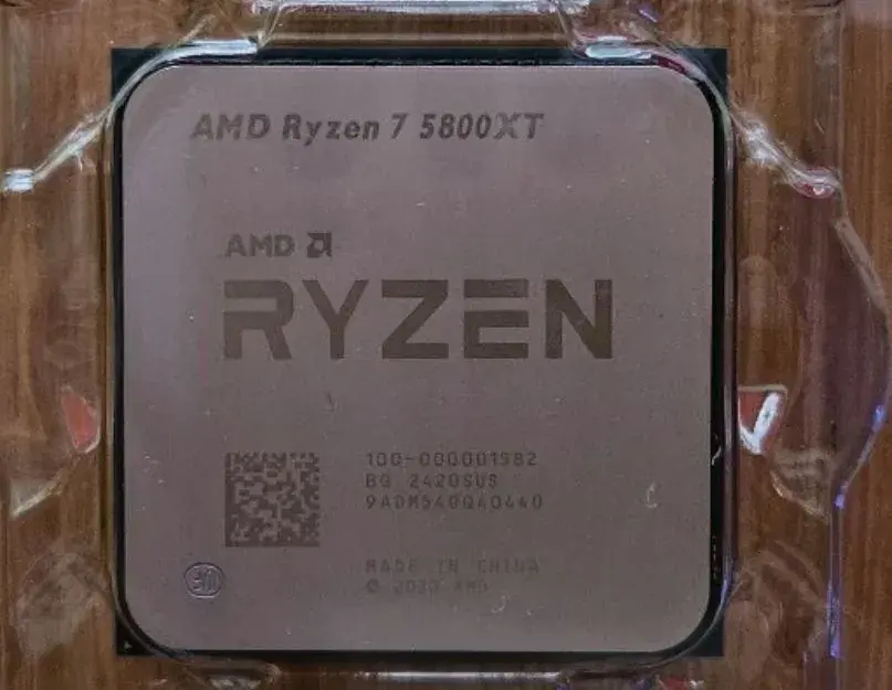 AMD Ryzen 7 5800XT, 8C/16T, TDP 105W, bez chladice