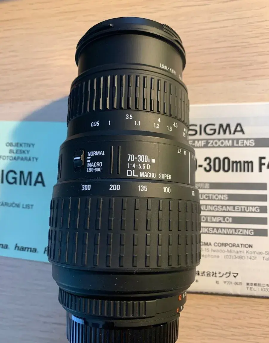 Teleobjektív SIGMA AF-MF ZOOM LENS 70-300mm -