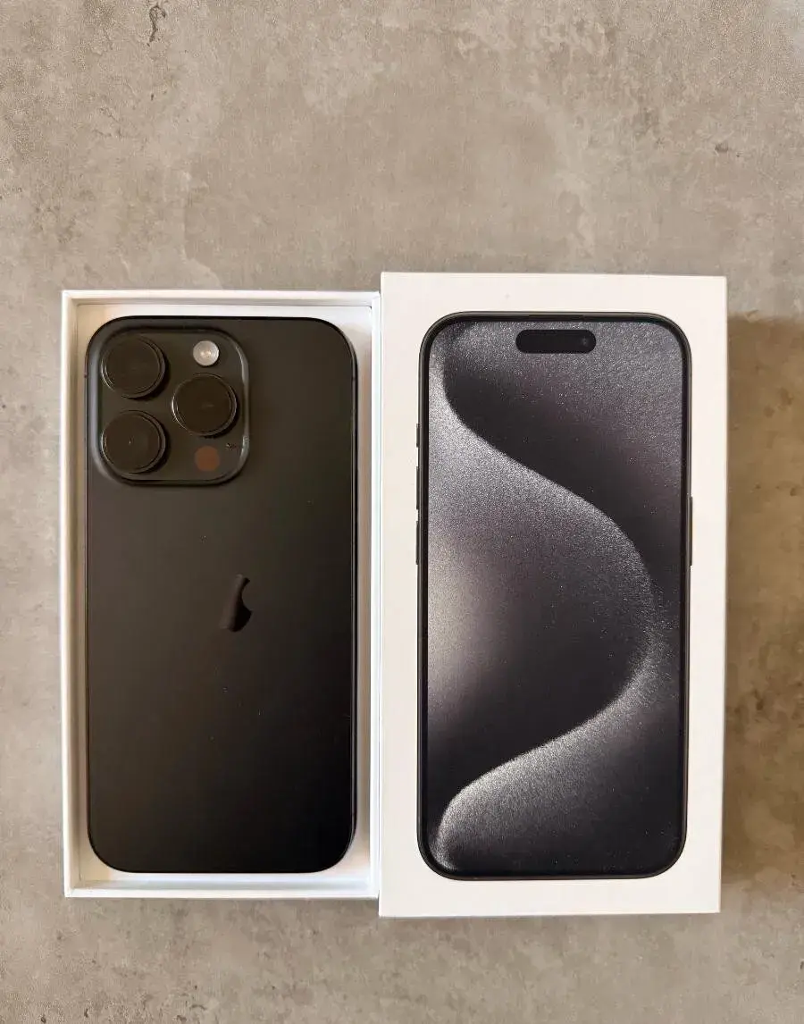 Apple iPhone 15 Pro 256GB černý