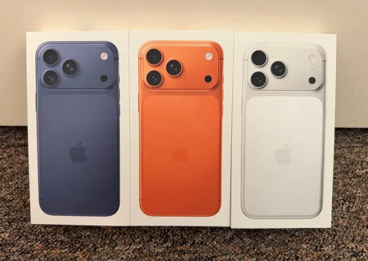 Apple iPhone 17 Pro Max 256gb. 2 roky CZ zaruka.