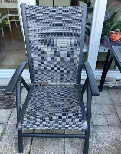 Kovová křesílka polohovací