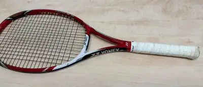 Tenisová raketa Yonex