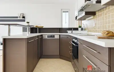 Pronájem, byty/2+kk, 62 m2, Labská louka 667/17, Třebeš, 500