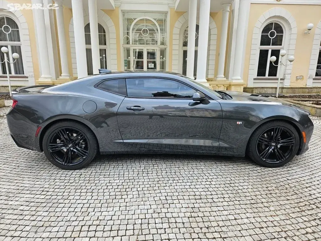 Chevrolet Camaro – 2016, 150 000 km