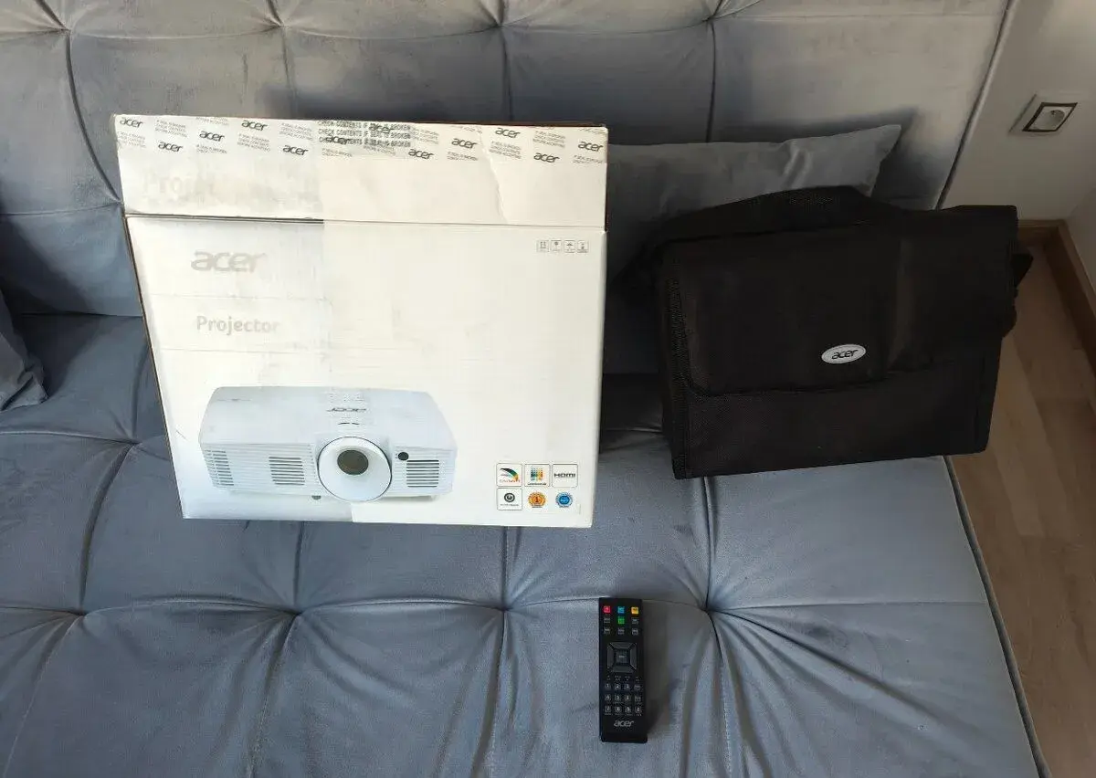 Acer X1273 DLP