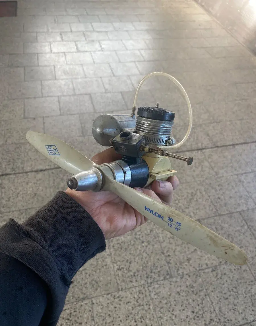 Vzácný modelářský motor Německo