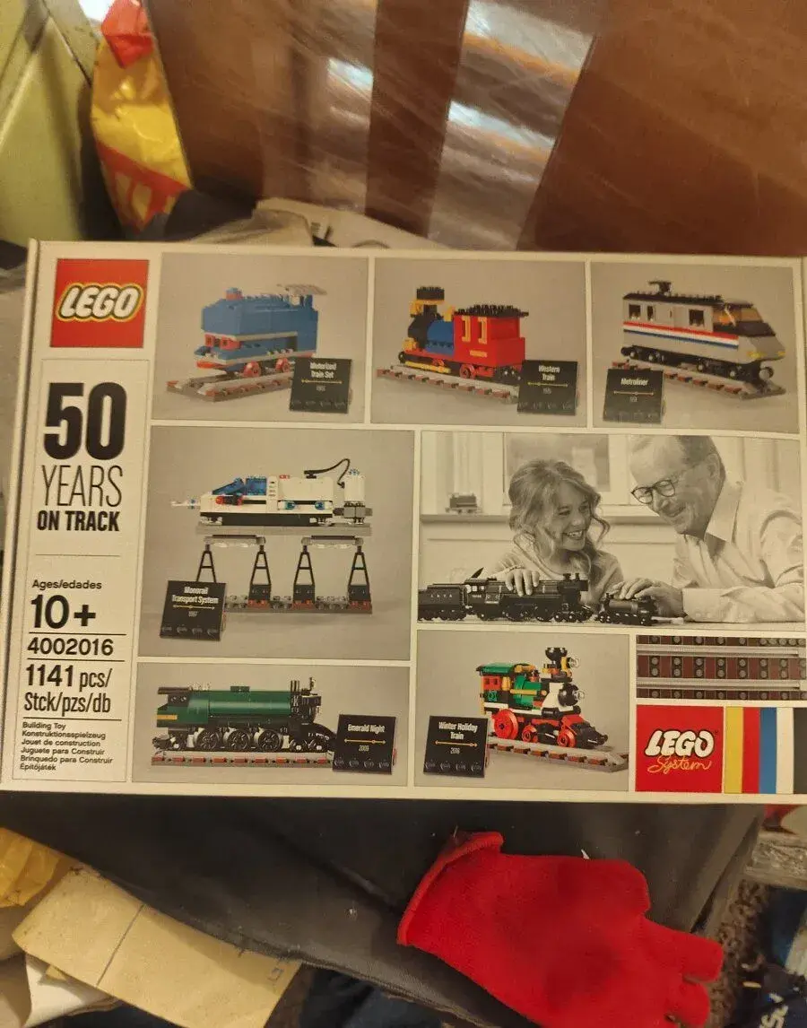 Lego 4002016 - vlaky.