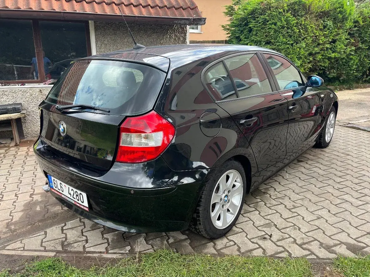 BMW – 2000