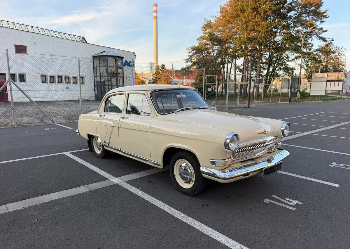 Volha GAZ 21 , top