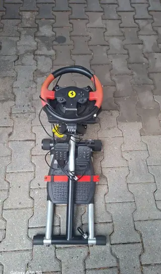 Thrustmaster 150