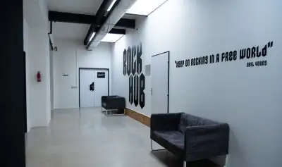 Pronájem komerčních prostor 235m2