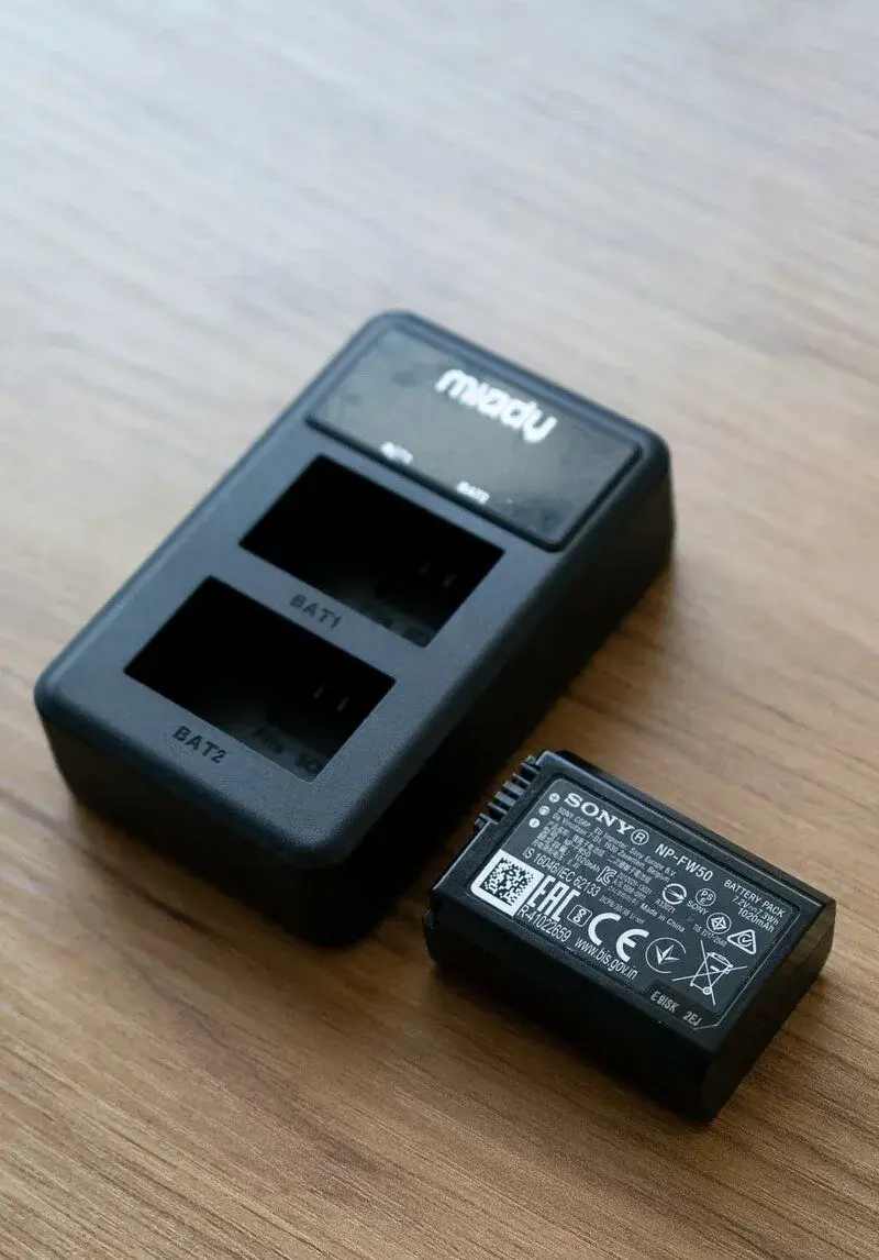 Miady USB-C Charger + Sony NP-FW50 1020 mAh (7,2 V)
