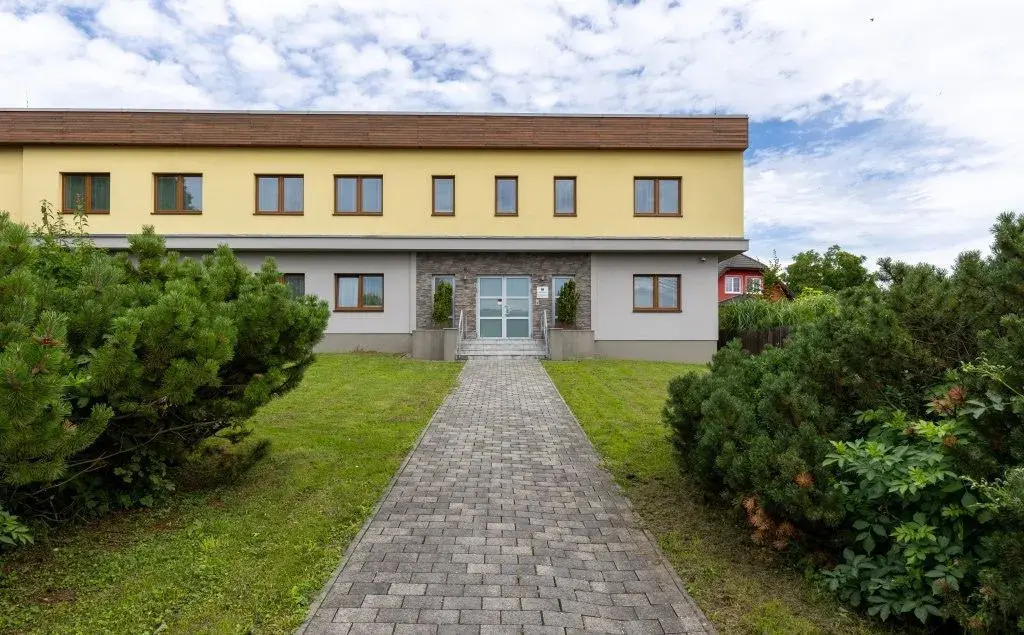 Prodej komerční objekt s ubytováním, Starý Jičín