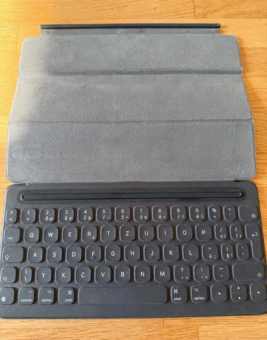 Apple Smart Keyboard (iPad)