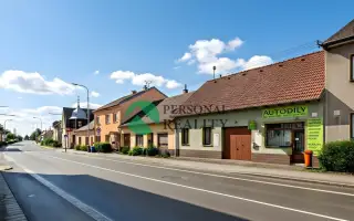 Pronájem obchodních prostor s výlohou a skladovým zázemím, 5