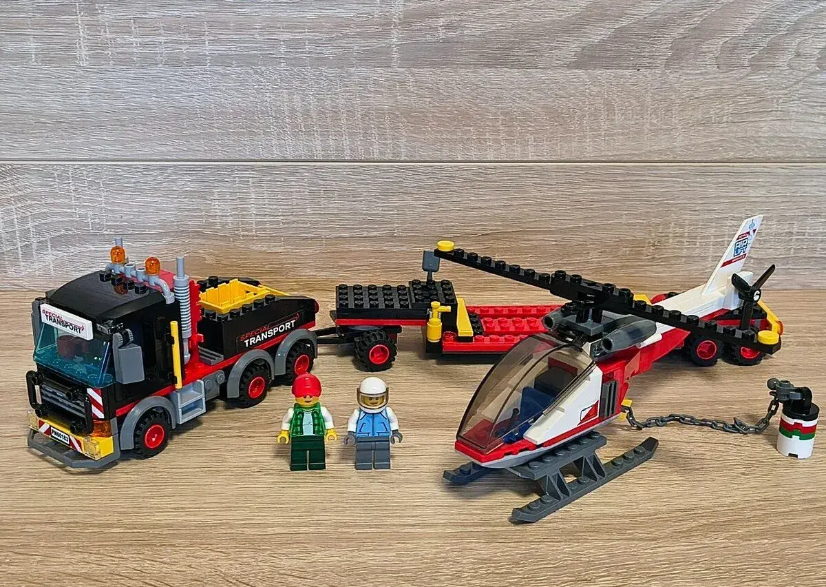 Lego City 60183 Tahač na přepravu těžkého nákladu