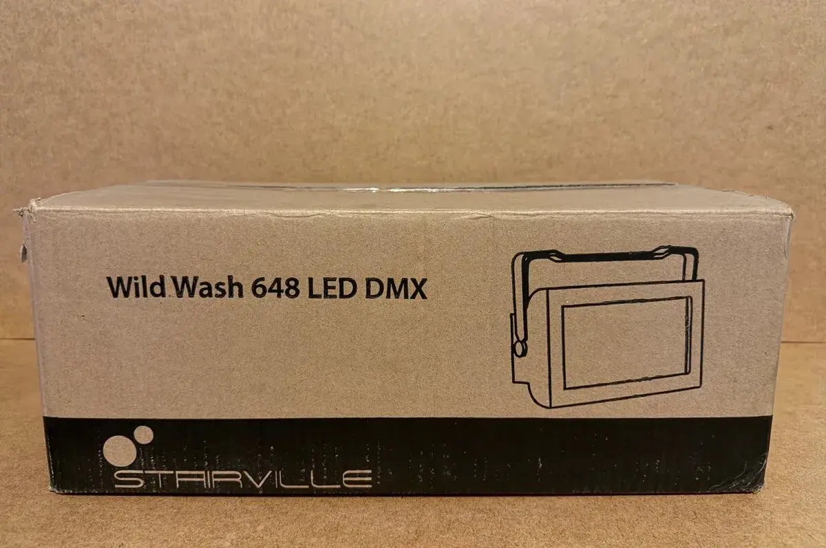 Stairville Wild Wash LED DMX – výkonný RGB LED reflektor