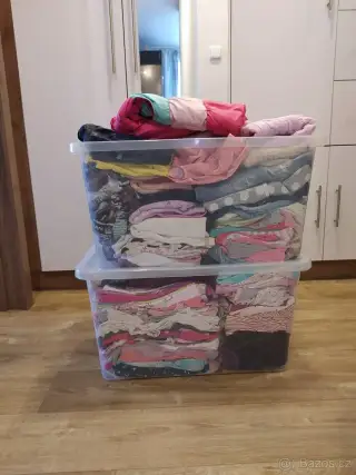 Mix oblečení pro holčičku vel. cca 92