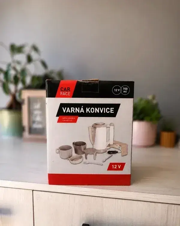 Nová rychlovarná konvice do zapalování kemping
