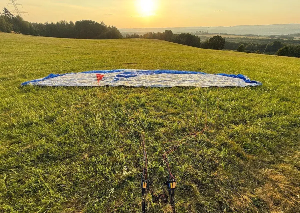 Gradient Impuls 2 + Woody Valley Exense + záložní padák
