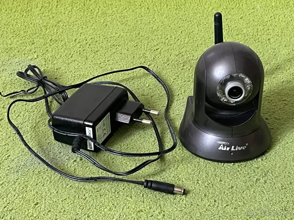 Otočná PTZ HD IP kamera Ovislink AirCam WN-2600HD