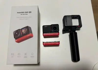Insta360 ONE RS