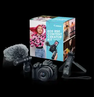 Canon EOS R50 Creator Kit + RF-S 18–45 + 2× baterie – záruka