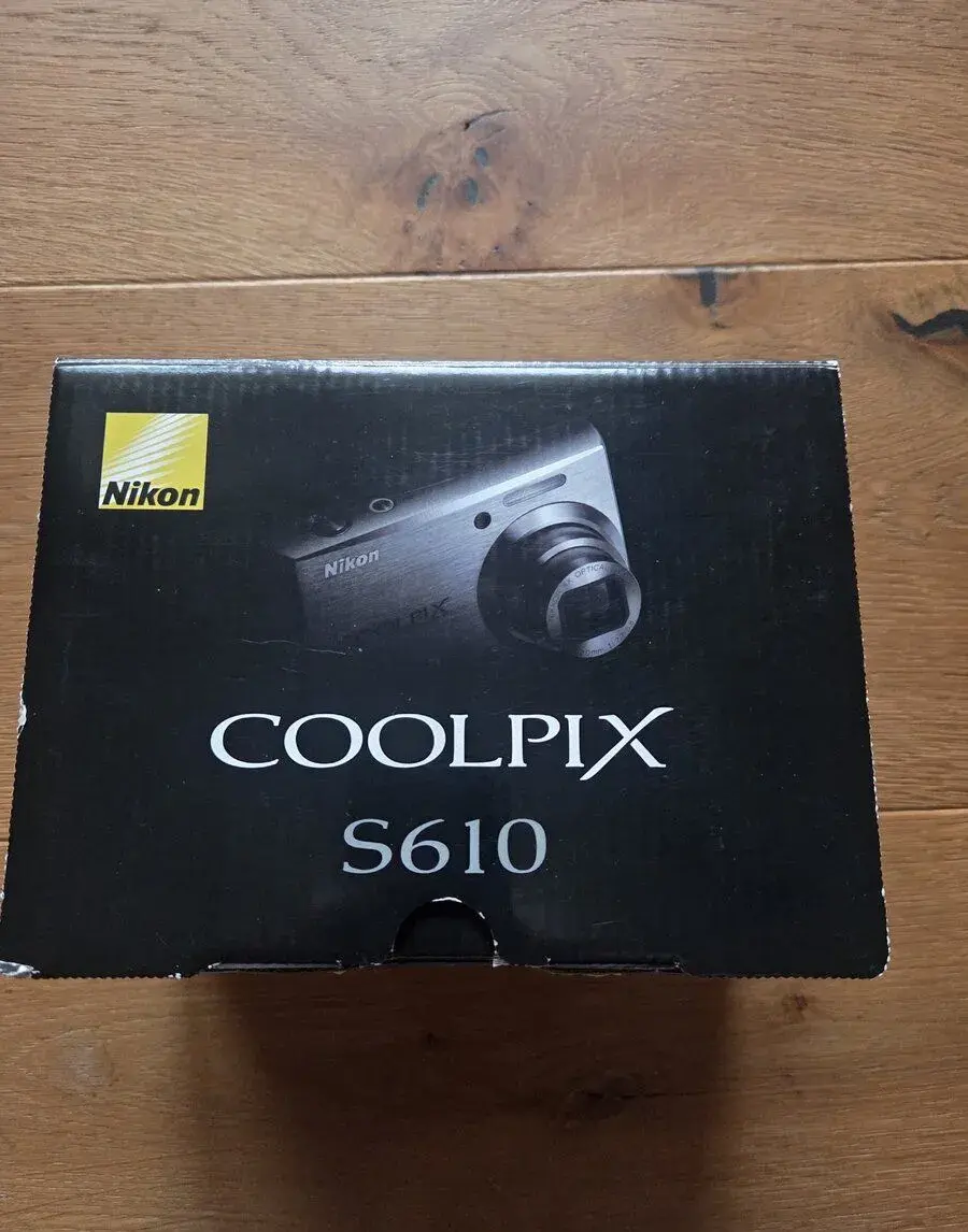 Nikon COOLPIX S610