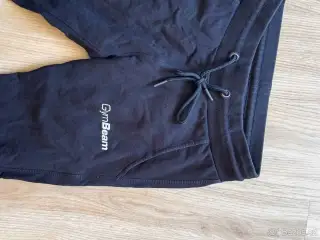 Dámské černé tepláky GymBeam, vel. XS