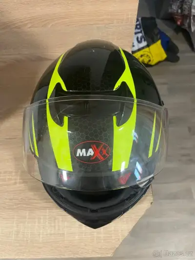 Helma na motorku Maxx