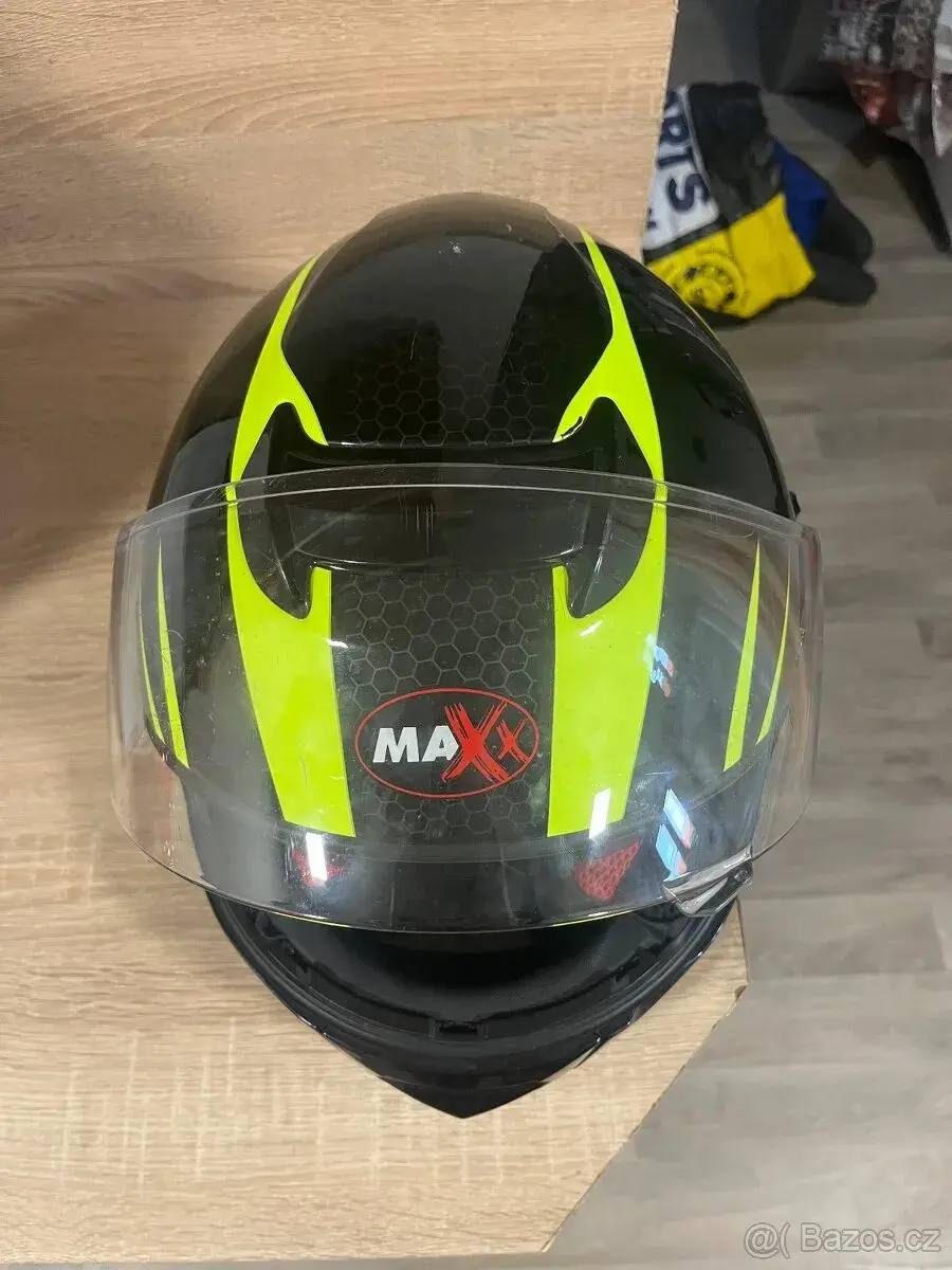 Helma na motorku Maxx