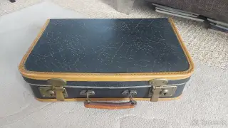 rozměry cca 40x27x10 cm