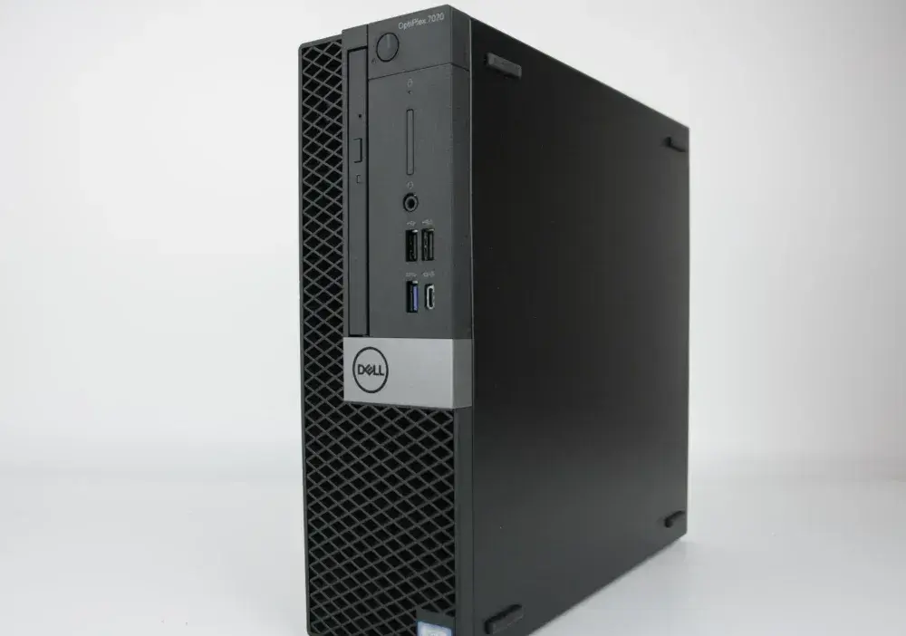 DELL 7070 - i7 8700, 32GB RAM, 512GB NVMe SSD, OS, ZÁRUKA