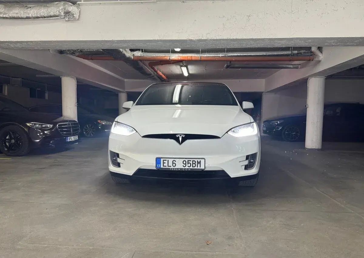 Tesla Model – 2019